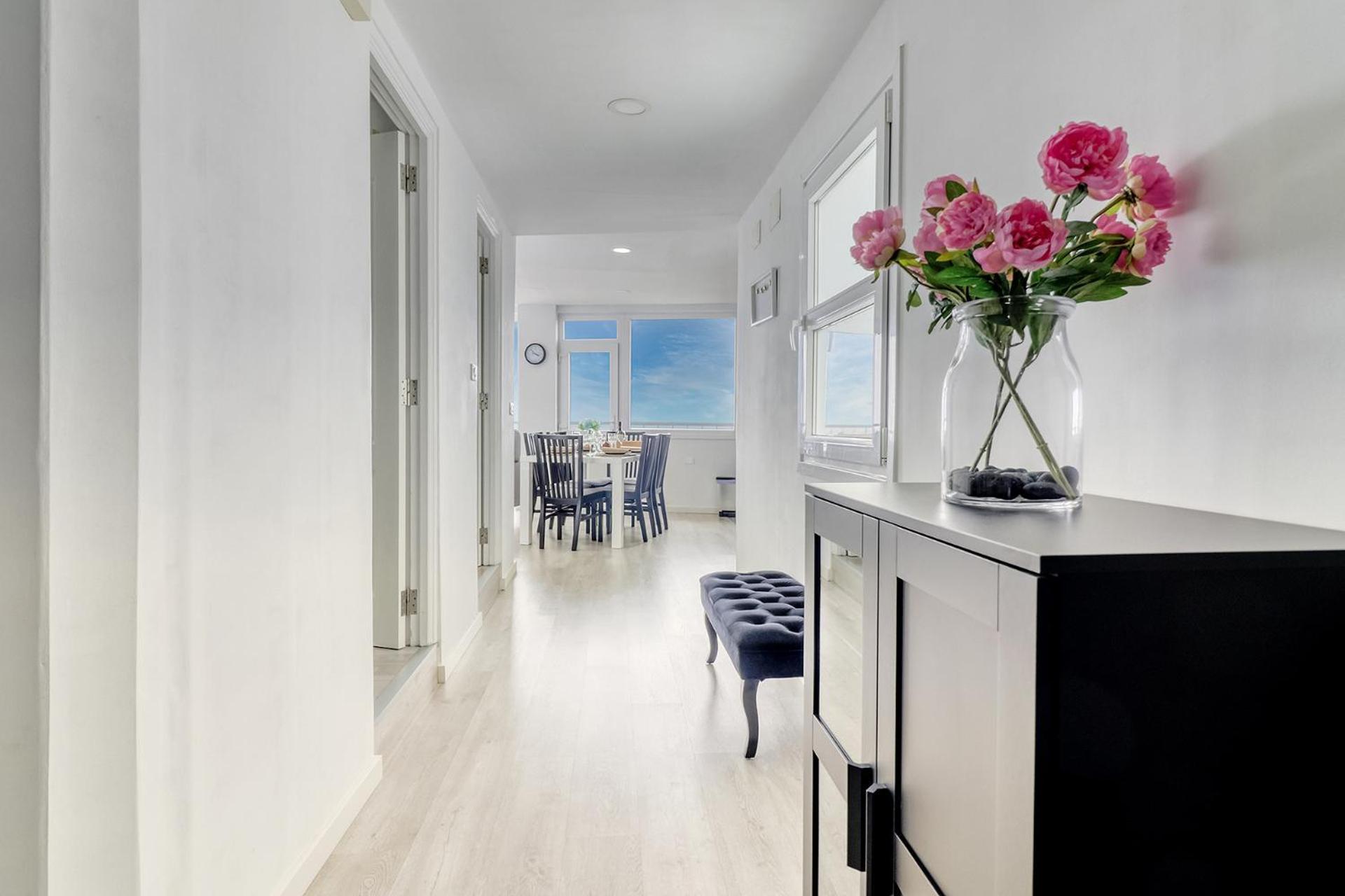 Central Modern Apartment With Private Parking & Ocean View & Coffee Corner Икод де лос Винос Екстериор снимка